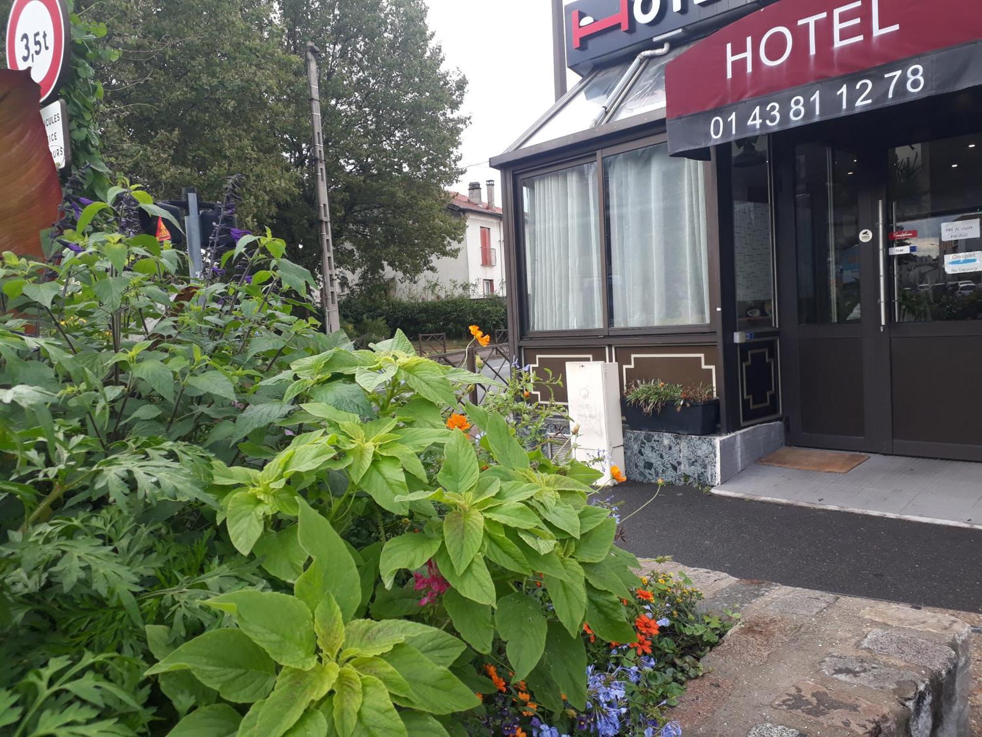 Hotel Vauban Livry-Gargan Exterior photo